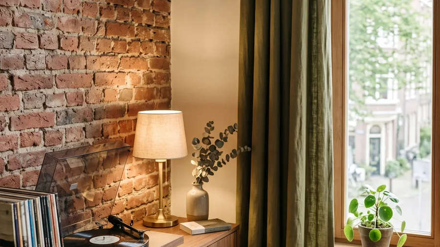 Symbolbild zu Ace Hotel Sydney: Hundefreundliches Designhotel hinter Backstein von 1916, am Rand von Sydneys Zentrum