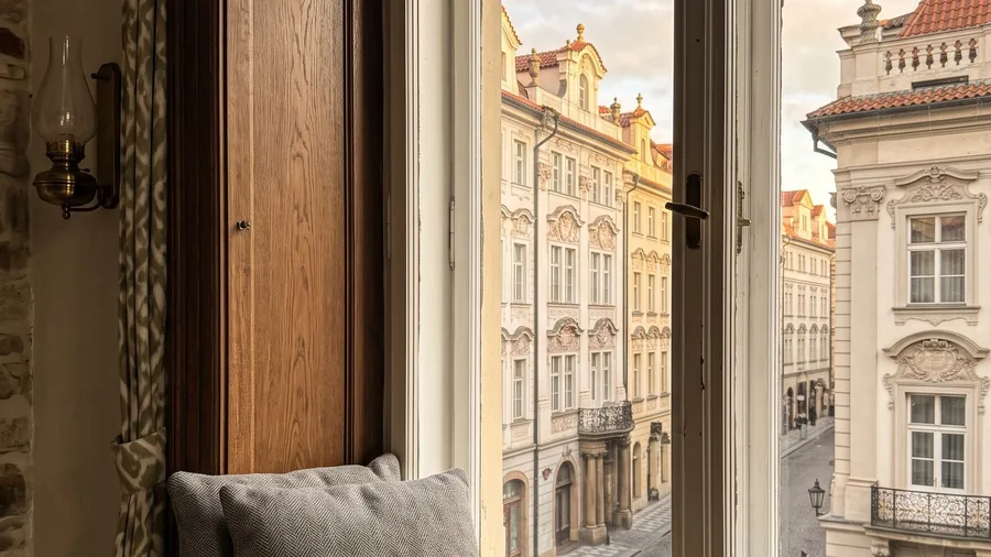 Symbolbild zu The Guesthouse Vienna: 39 Zimmer gegenüber der Albertina, die Oper zwei Minuten entfernt, der Wein inklusive
